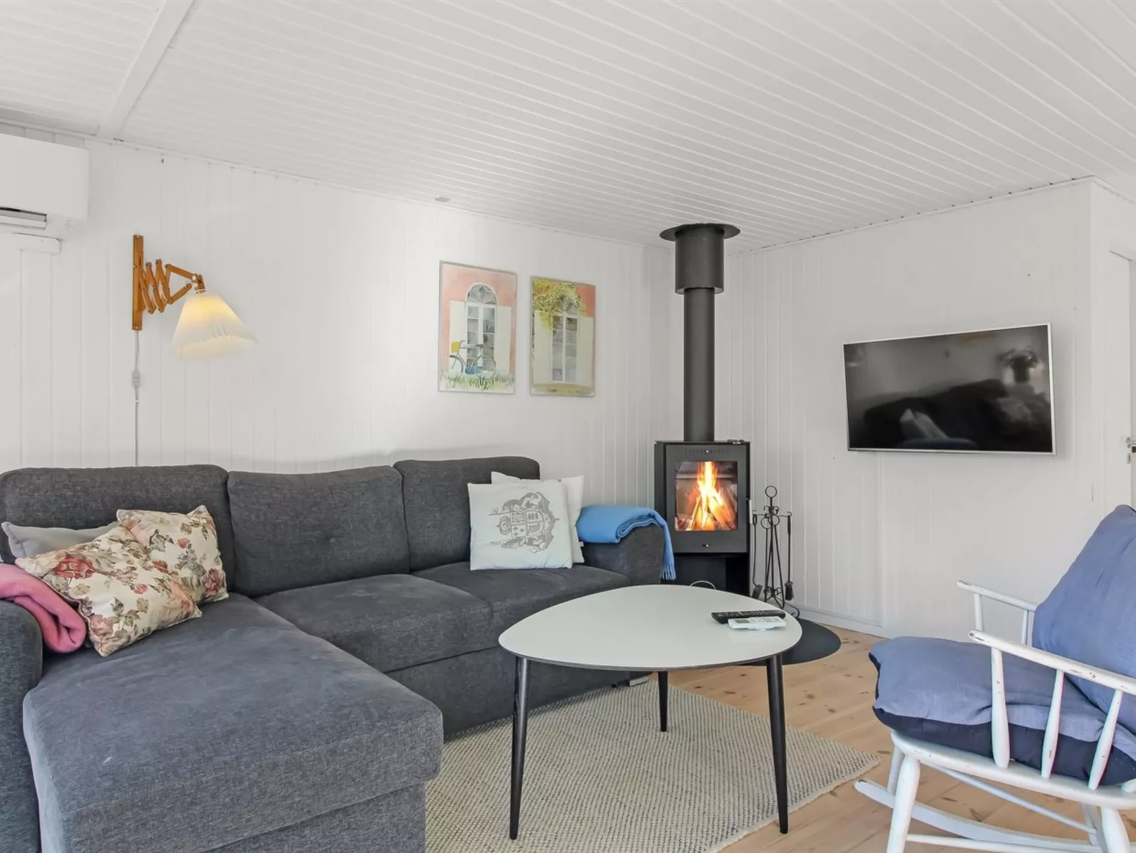 "Reeta" - 450m from the sea-Inside