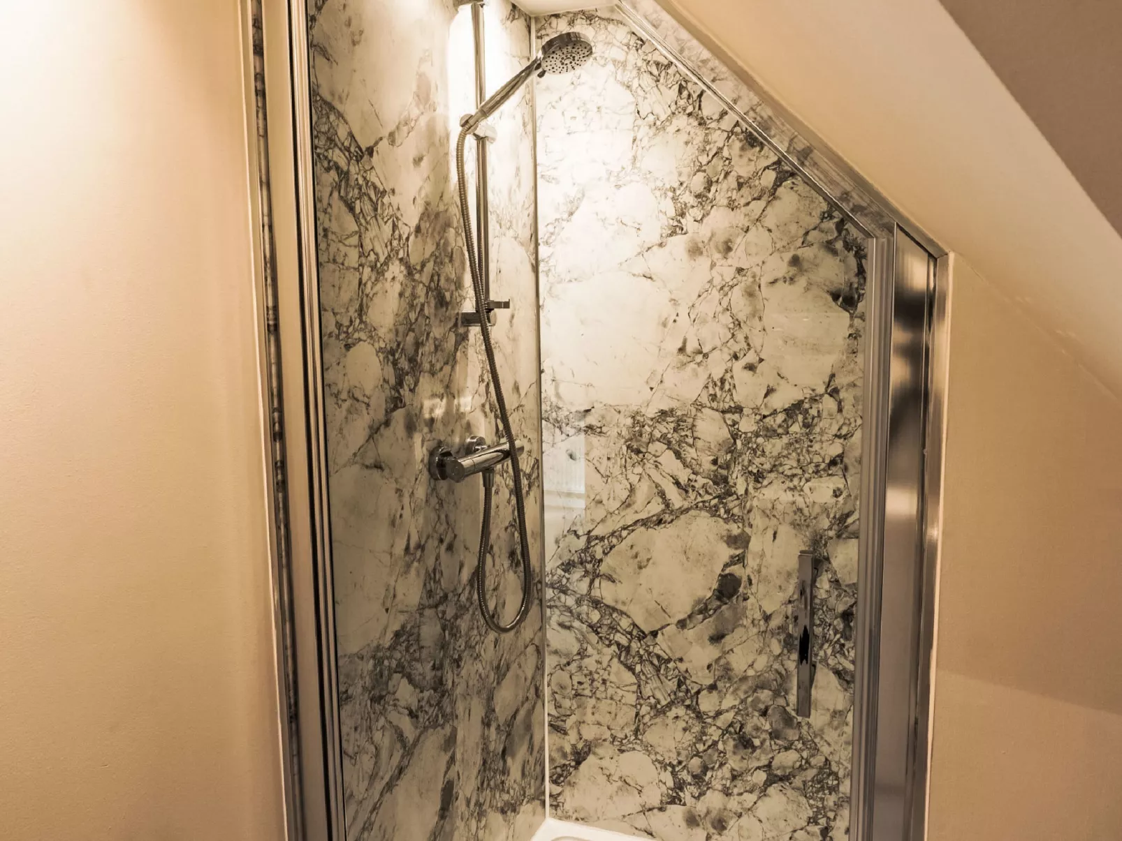 Corrimony View-Dedans