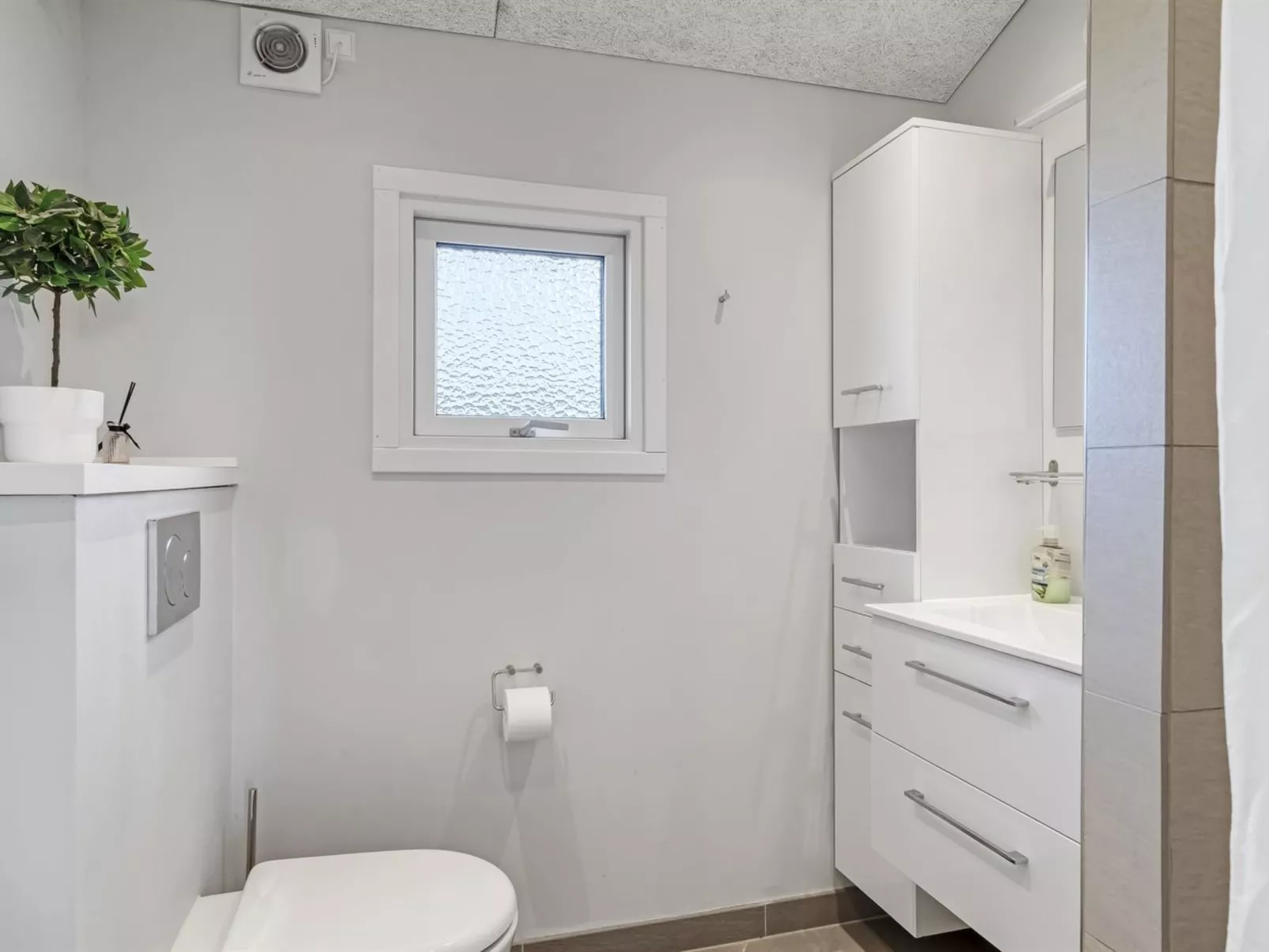 "Adrienne" - 490m from the sea-Dedans