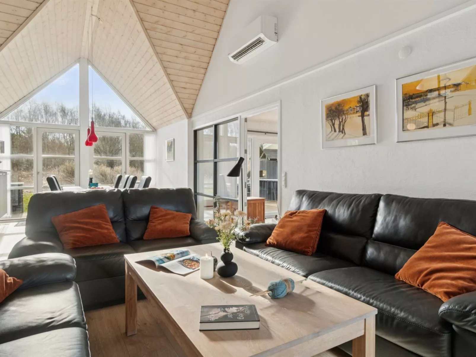 "Soeren" - 300m from the sea-Inside