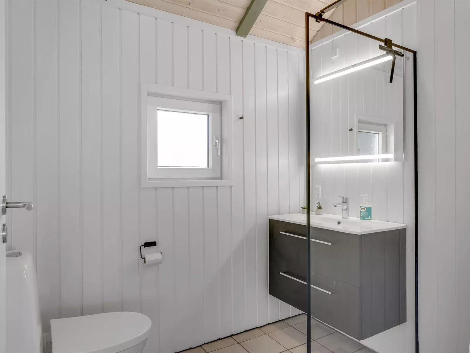 "Eftim" - 500m from the sea-Inside