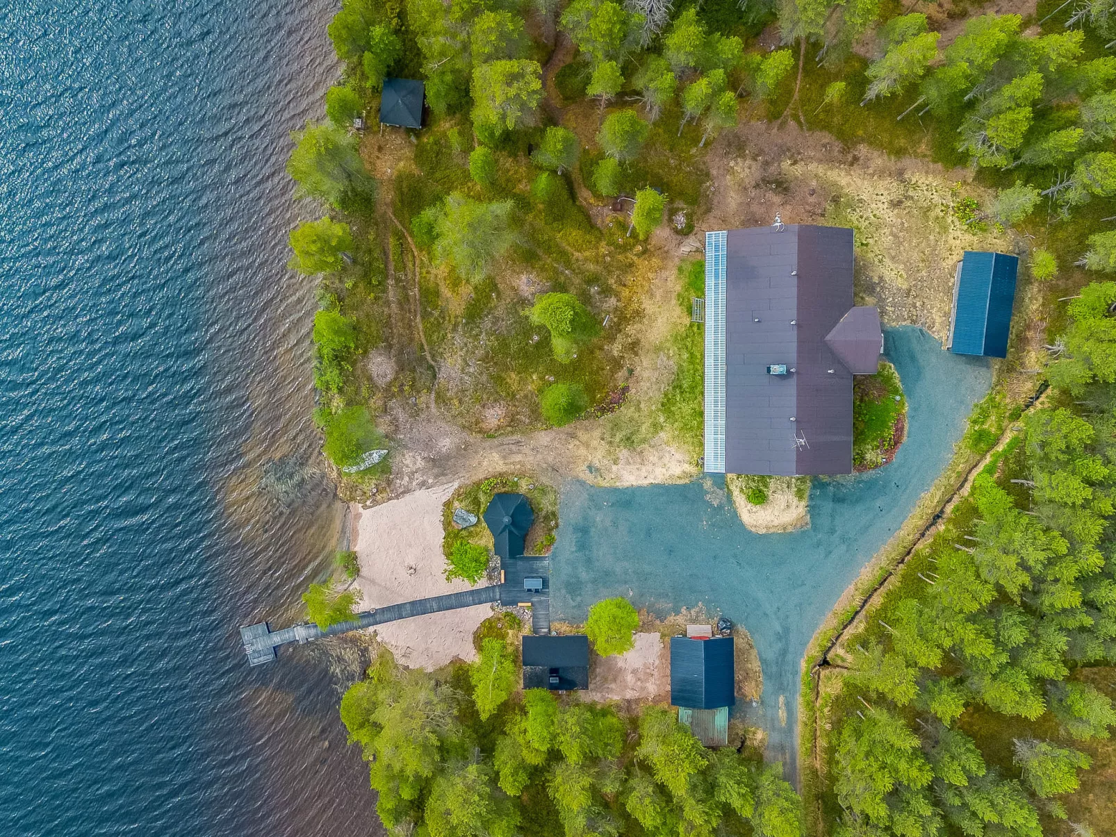 Villa kilkilö-Drinnen