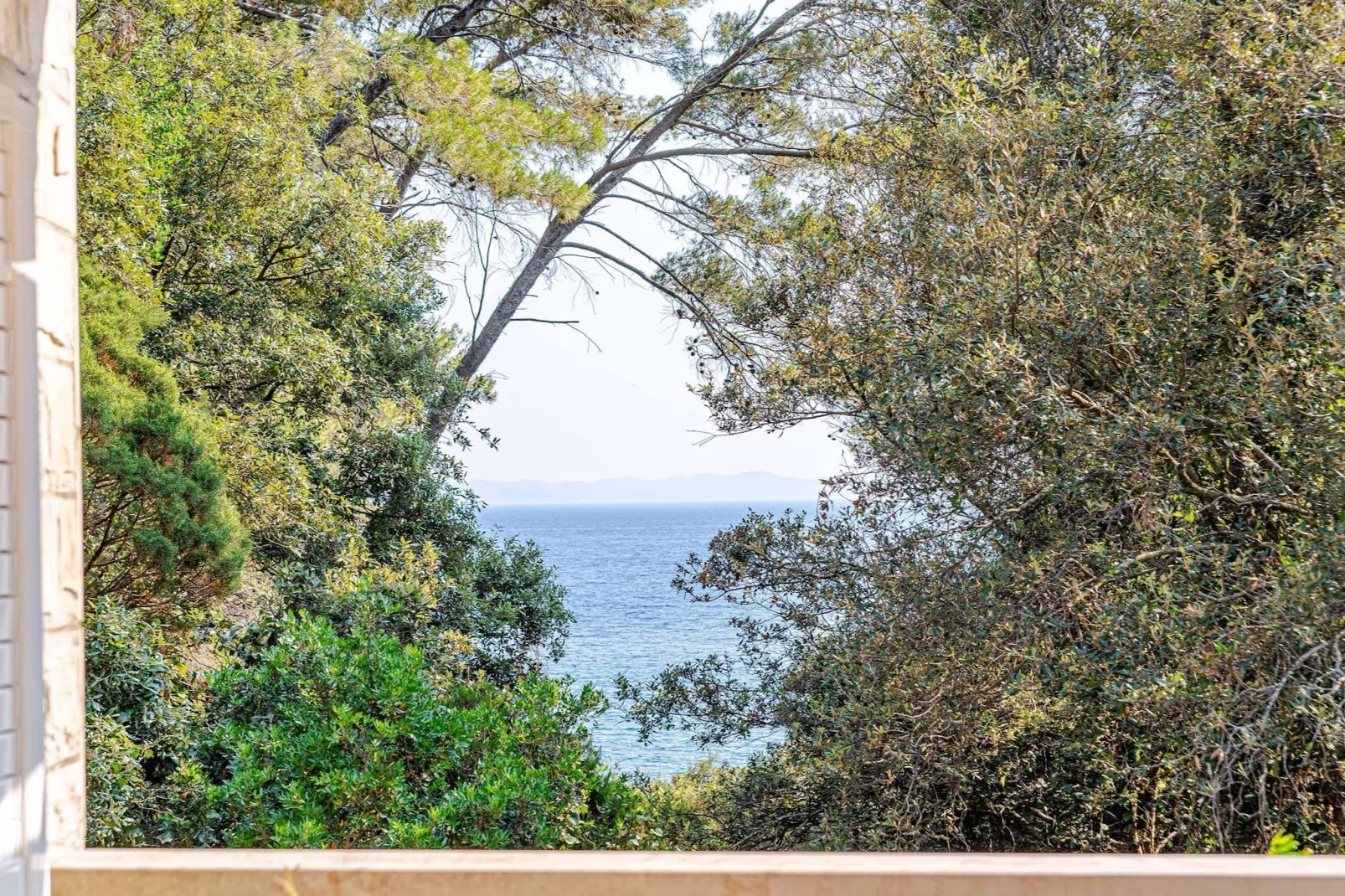 Holiday Home Island Gem - Five  Bedroom Apartment-Vue