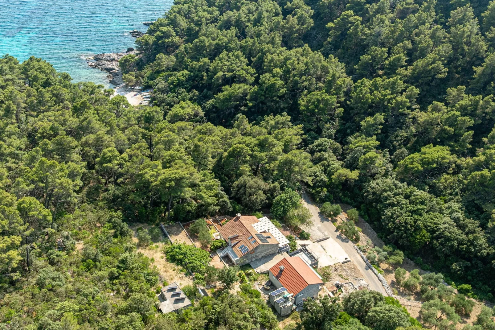 Holiday Home Island Gem - Five  Bedroom Apartment-Vue