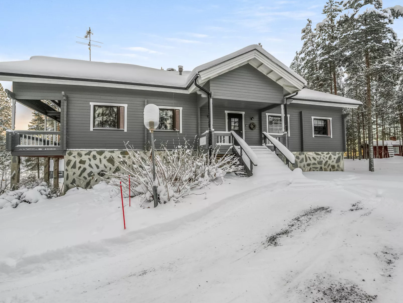 Villa kilkilö-Drinnen