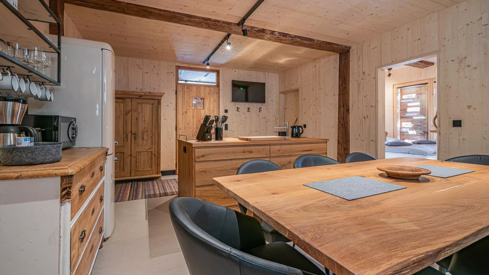 Raneburg 4-Esszimmer