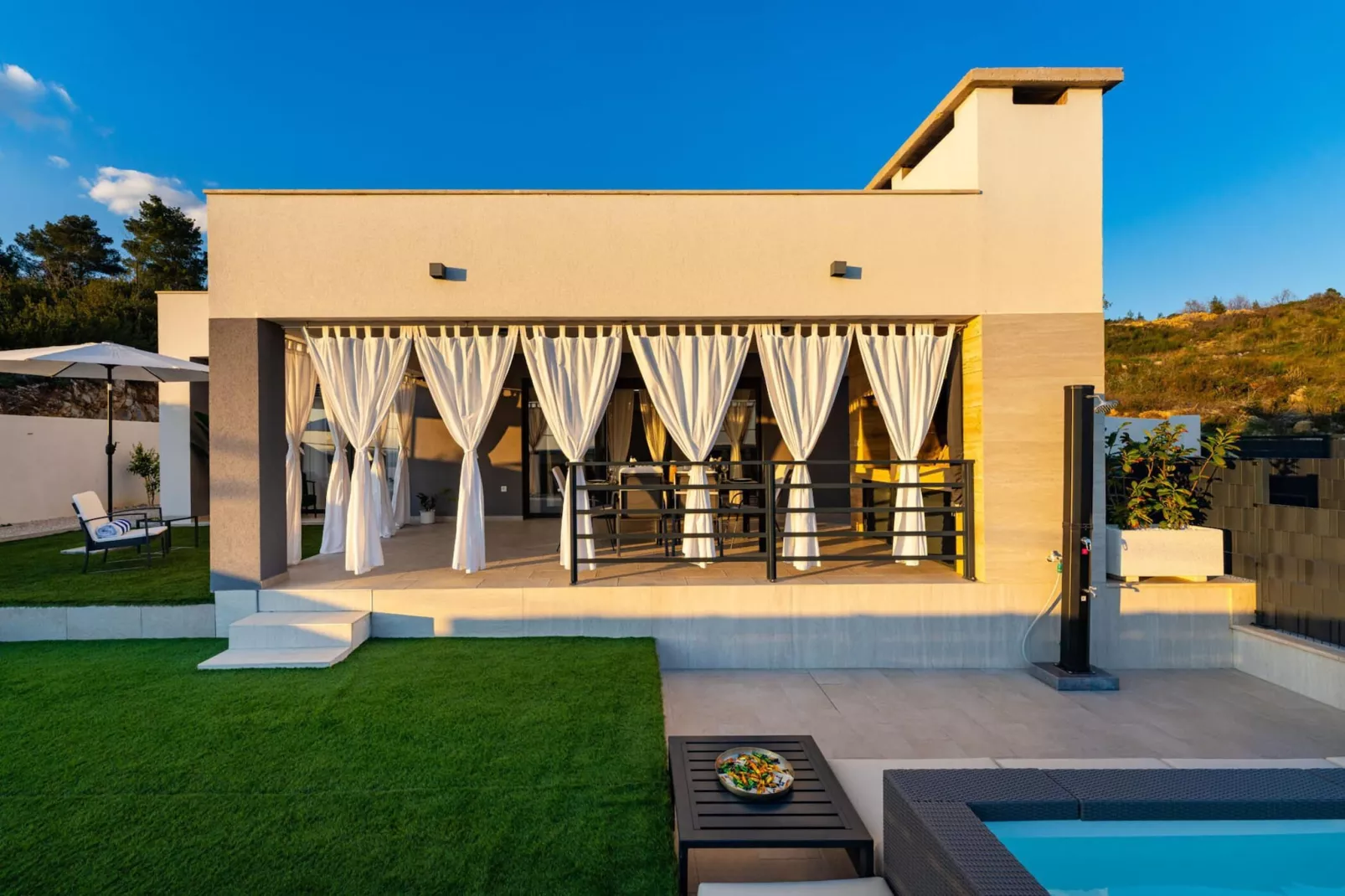 Sea view Villa Rica-Terrasse / balcon