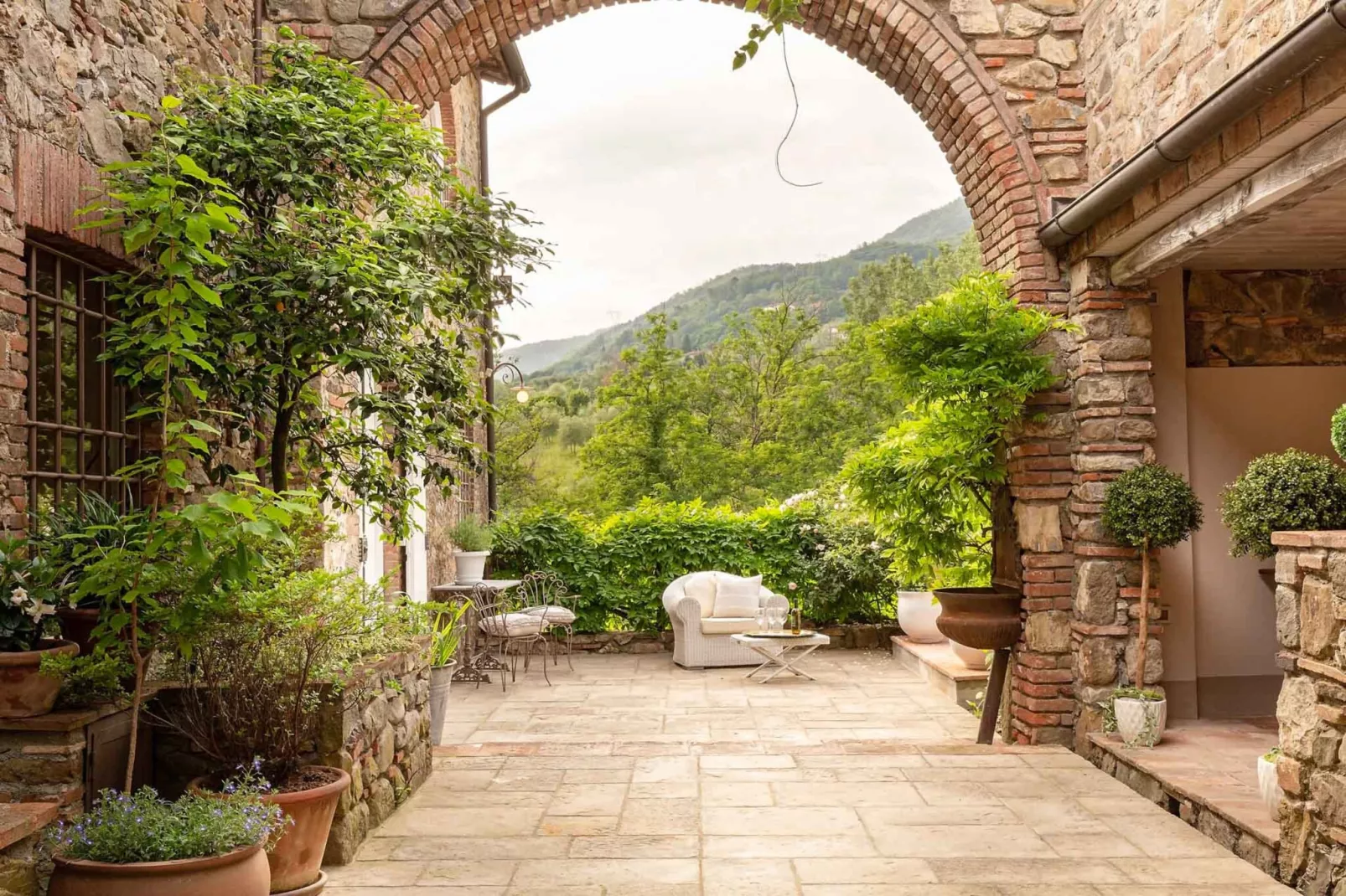 Villa Il Palagio-Terrace balcony