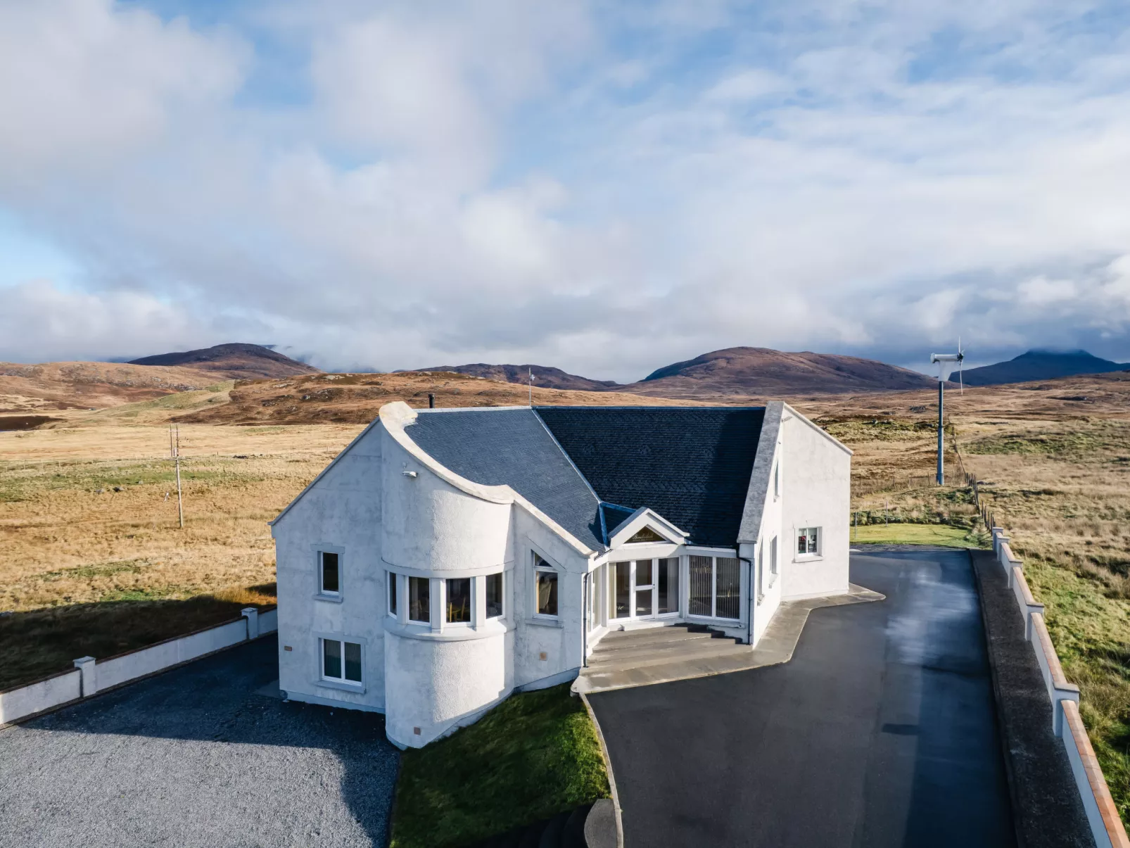 Benderloch House & Frobost Lodge-Dehors