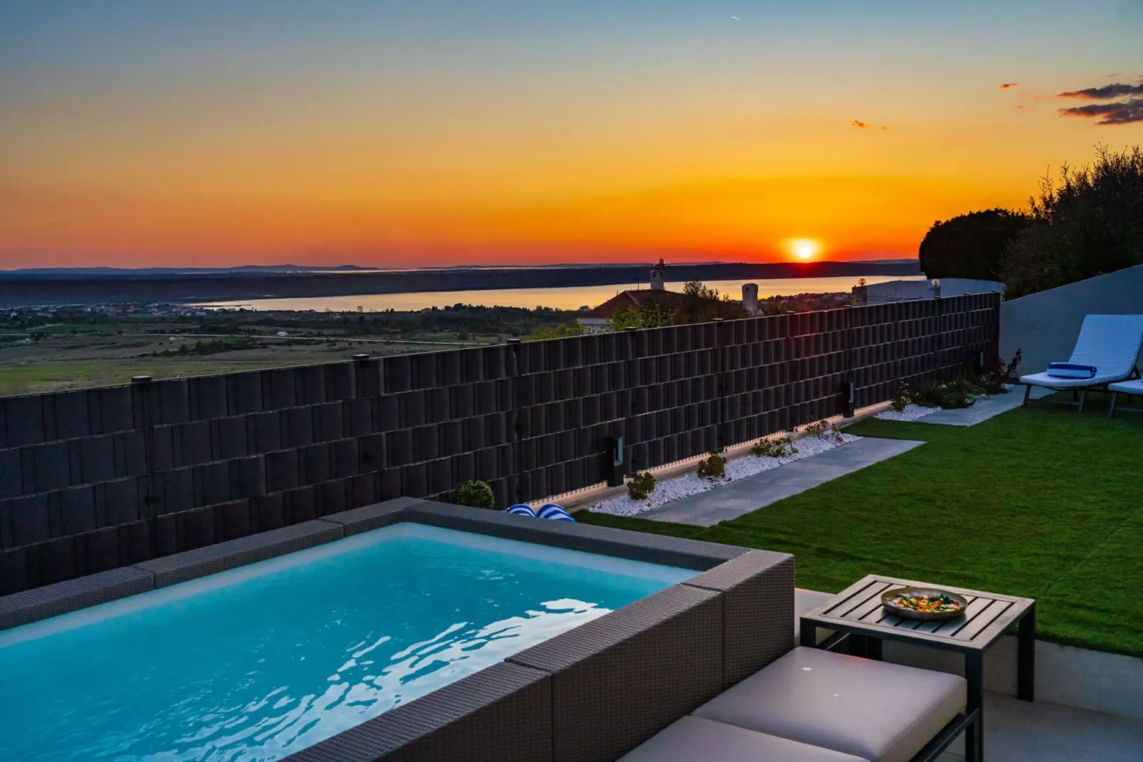 Sea view Villa Rica-Vue d'été