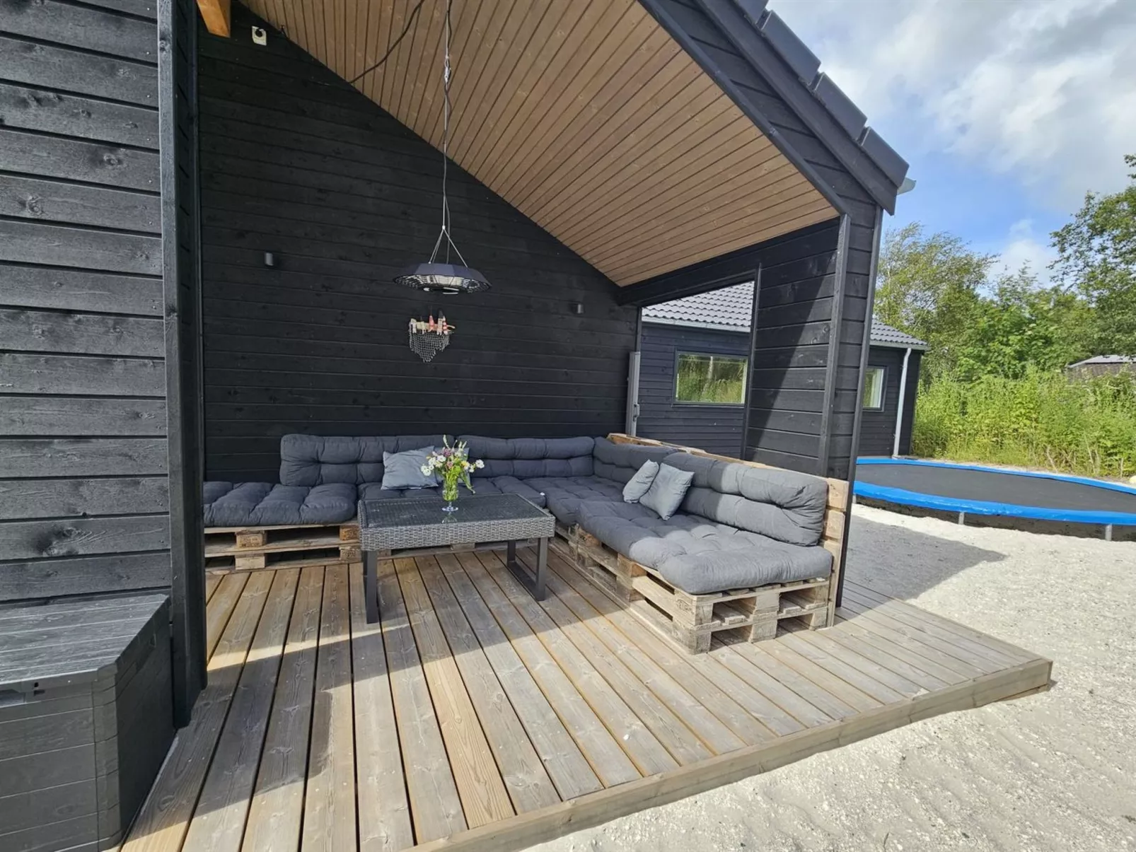 "Grep" - 800m from the sea-Draußen