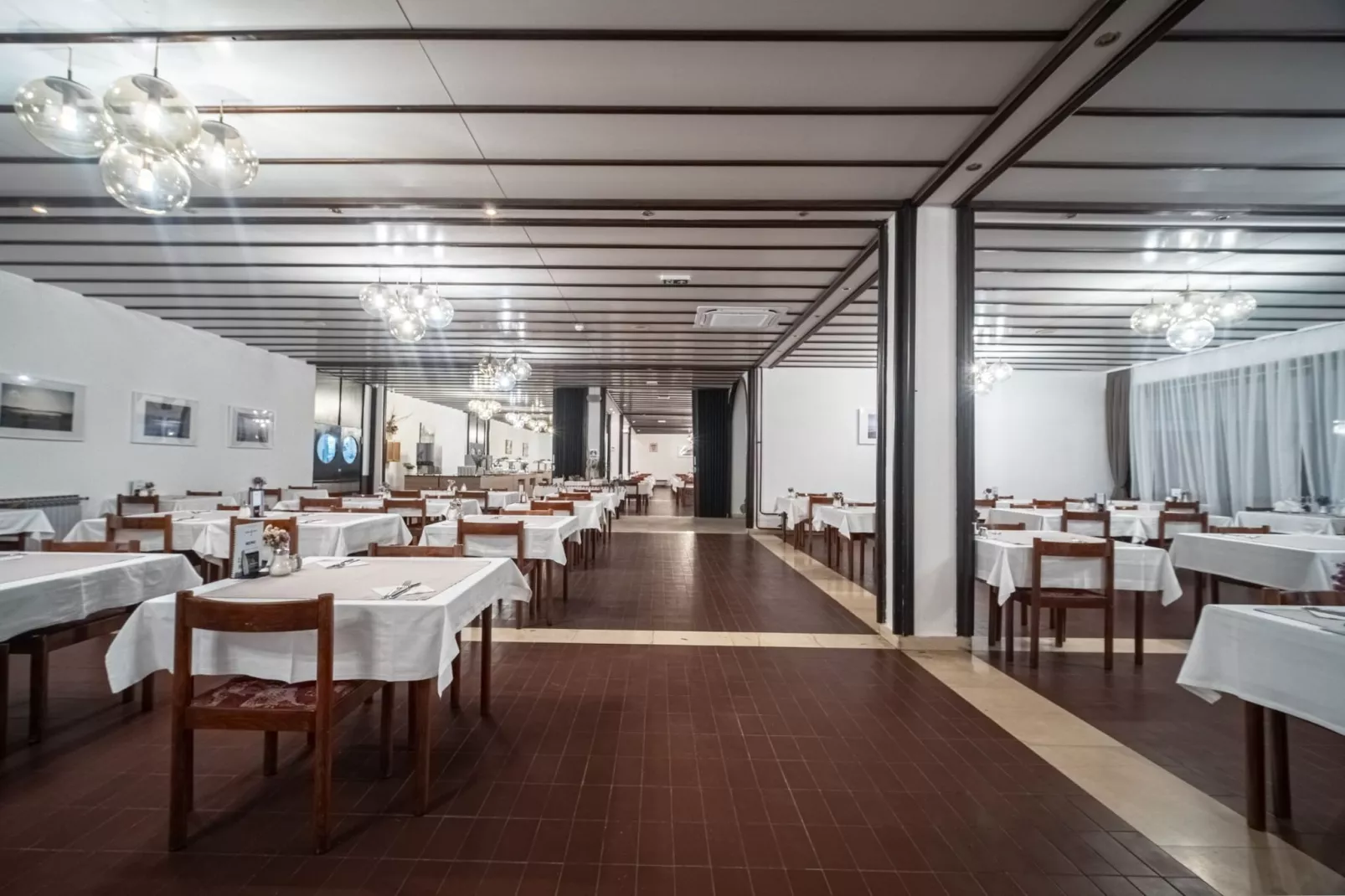 Hotel Issa - Double Room Sea View 4-Facilities