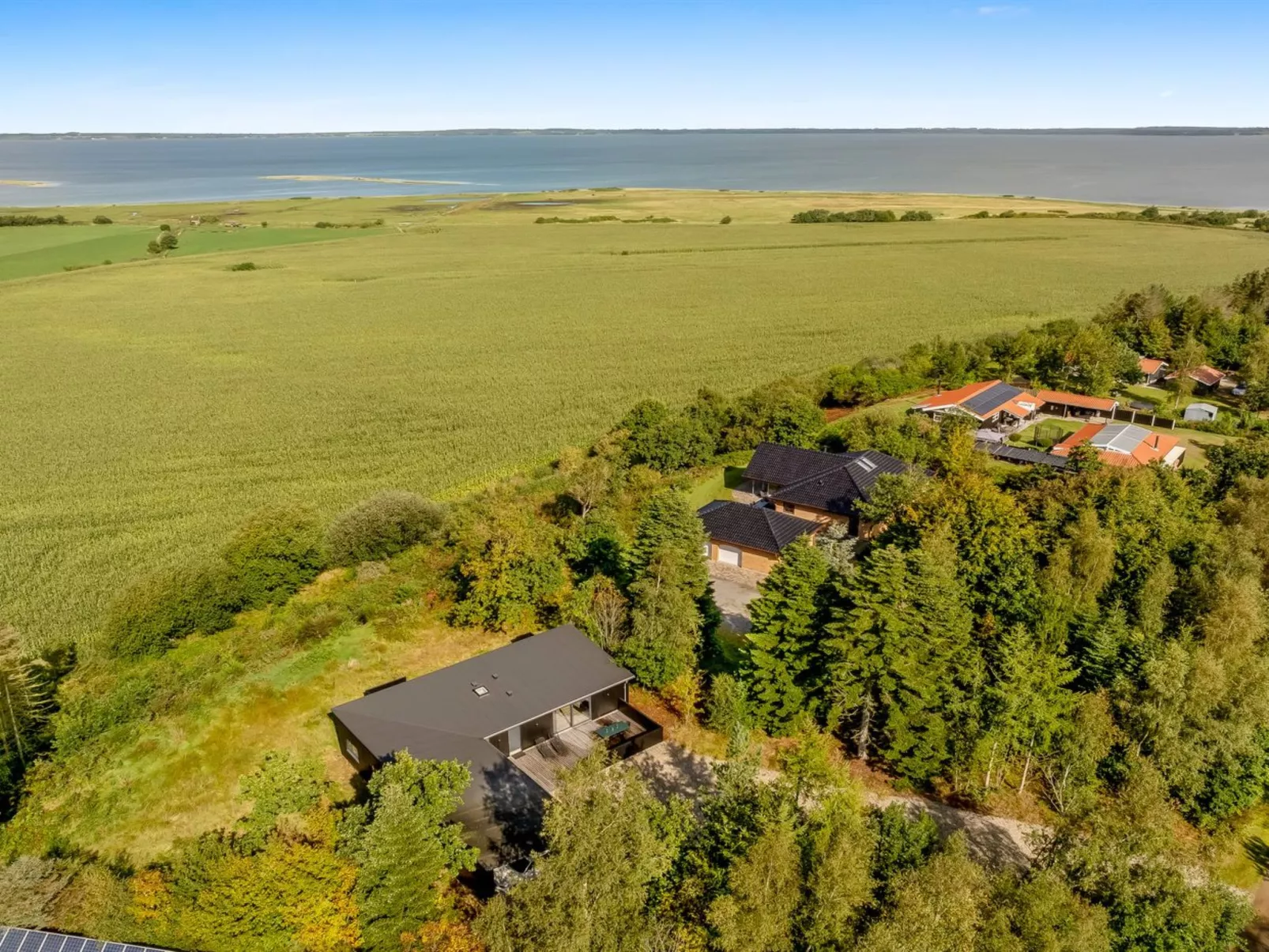 "Lennart" - 500m to the fjord-Outside