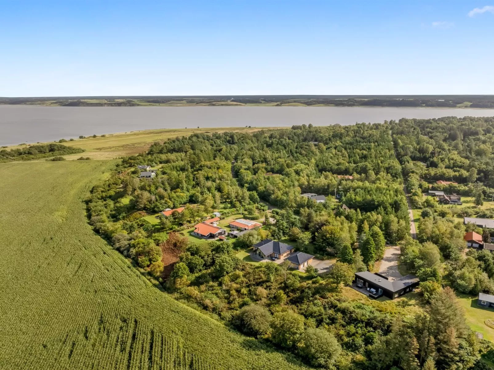 "Lennart" - 500m to the fjord-Outside