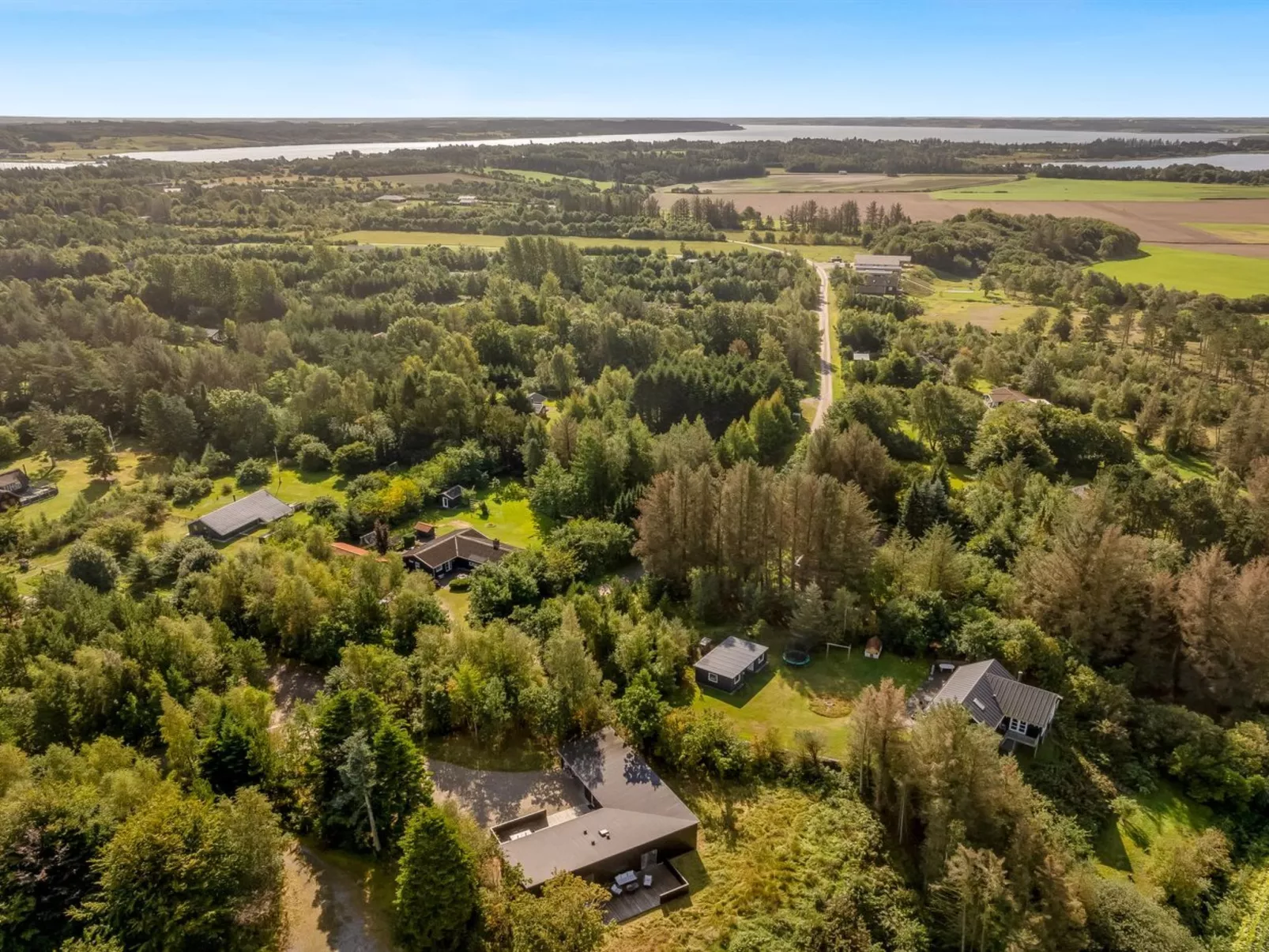 "Lennart" - 500m to the fjord-Outside