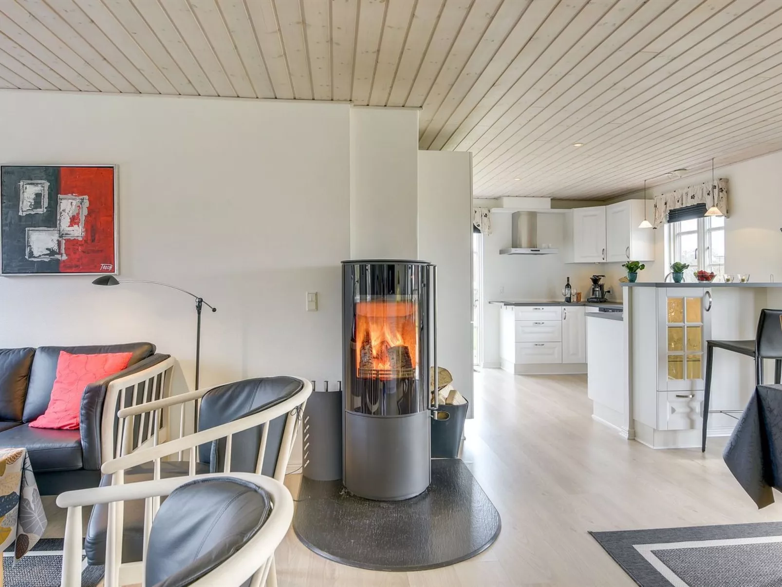 "Benita" - 400m to the fjord-Dedans