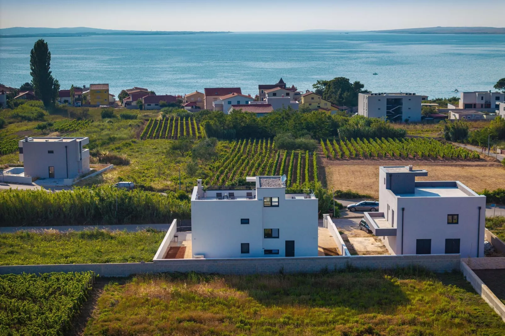 Sea view apartment LaMag-Zones été à 1 km