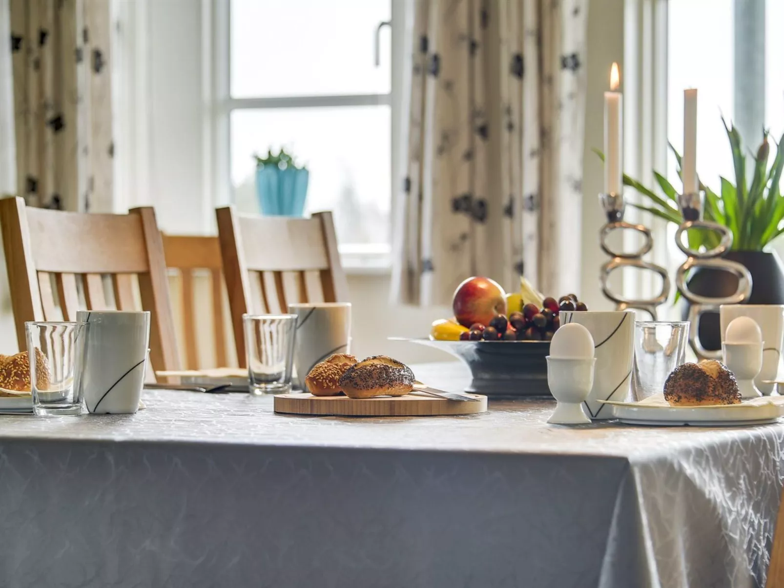 "Benita" - 400m to the fjord-Dedans