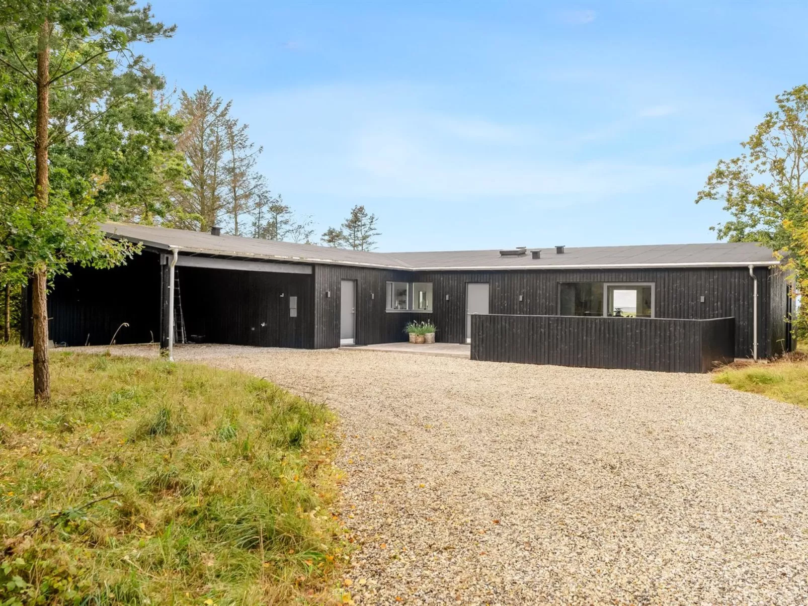 "Lennart" - 500m to the fjord-Outside