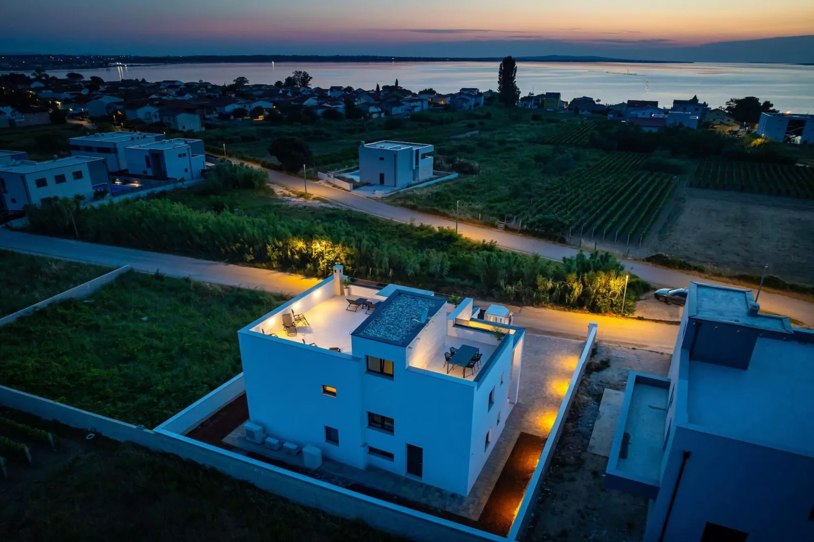 Sea view apartment LaMag-Zones été à 1 km