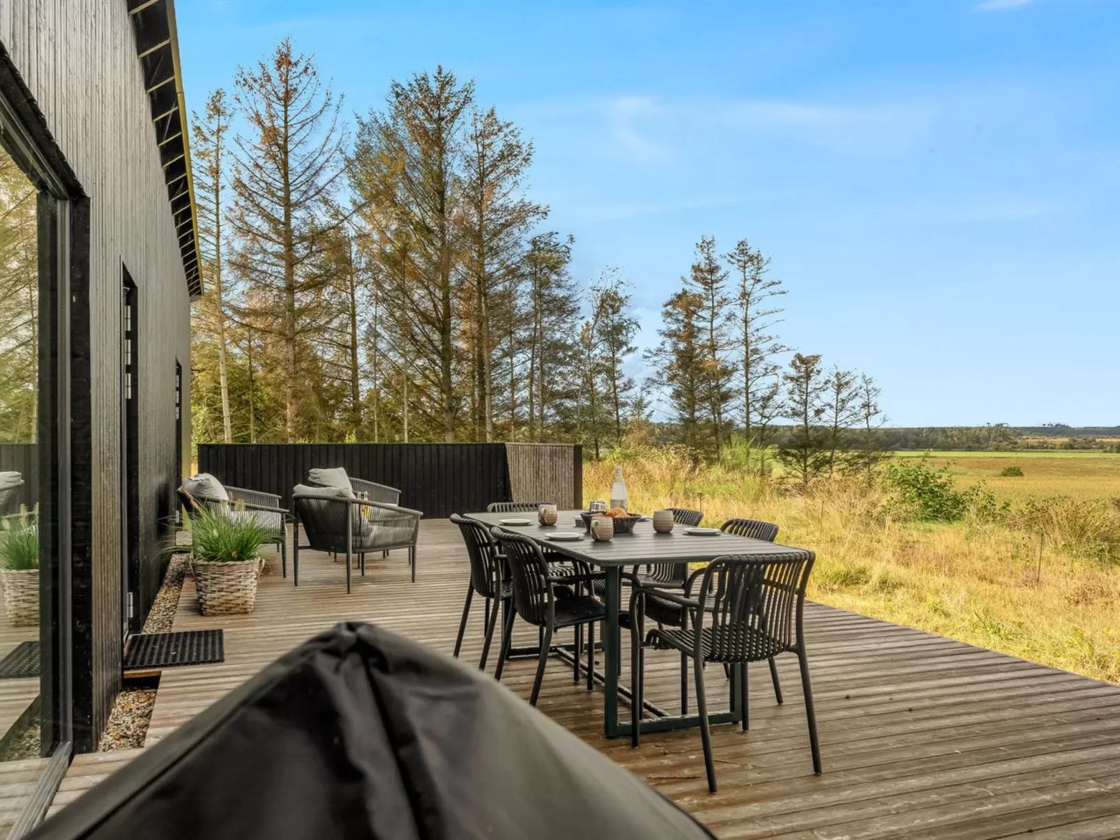 "Lennart" - 500m to the fjord-Outside