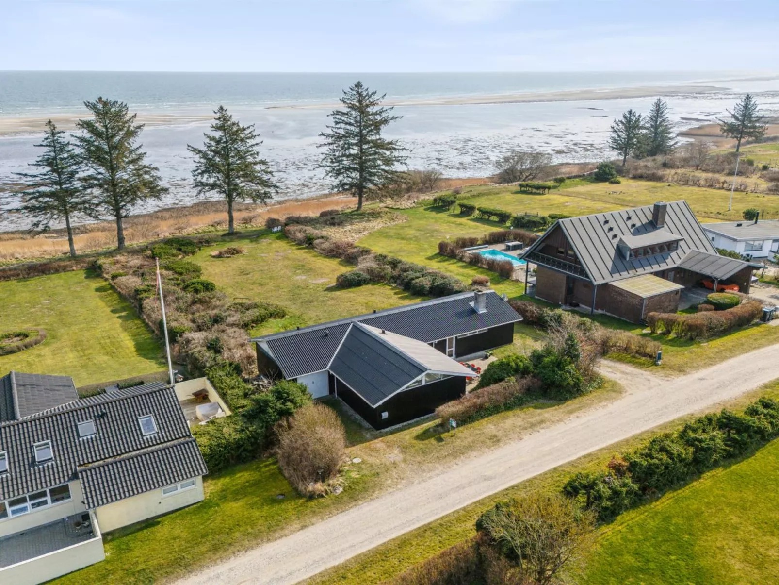 "Wrage" -  from the sea-Outside