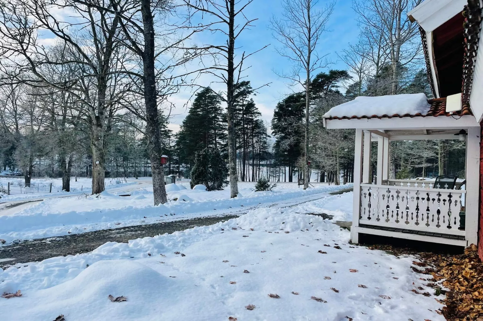 5 person holiday home in ÅSEDA-Outdoor