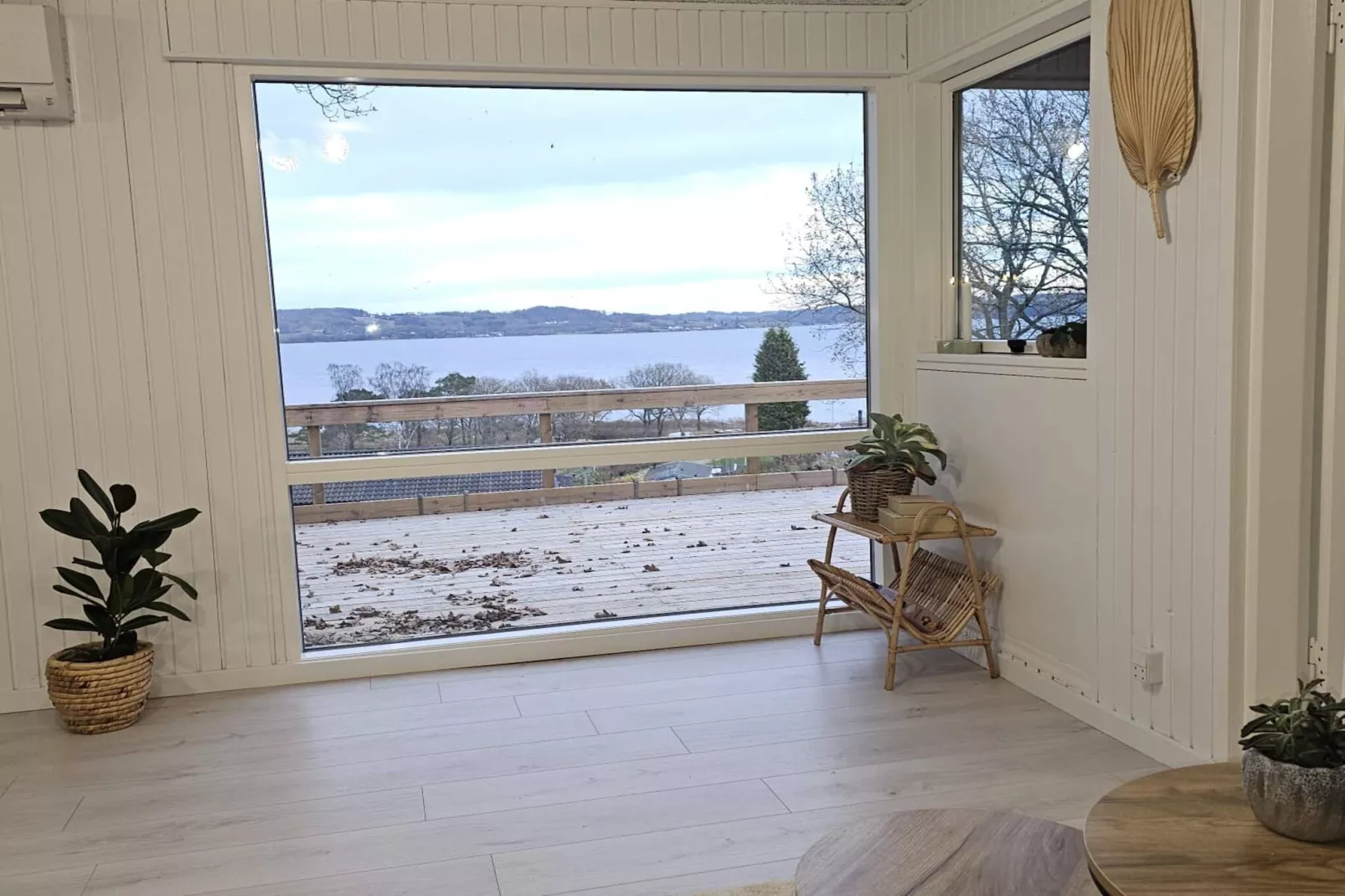 Family-Friendly Cottage Near the Coast