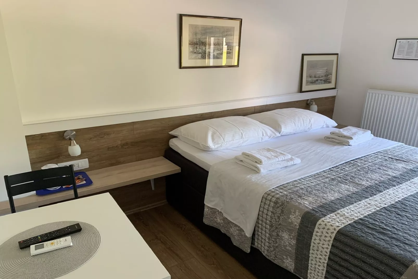 Guesthouse Family Bosnic - Double Room with Balcony - 5