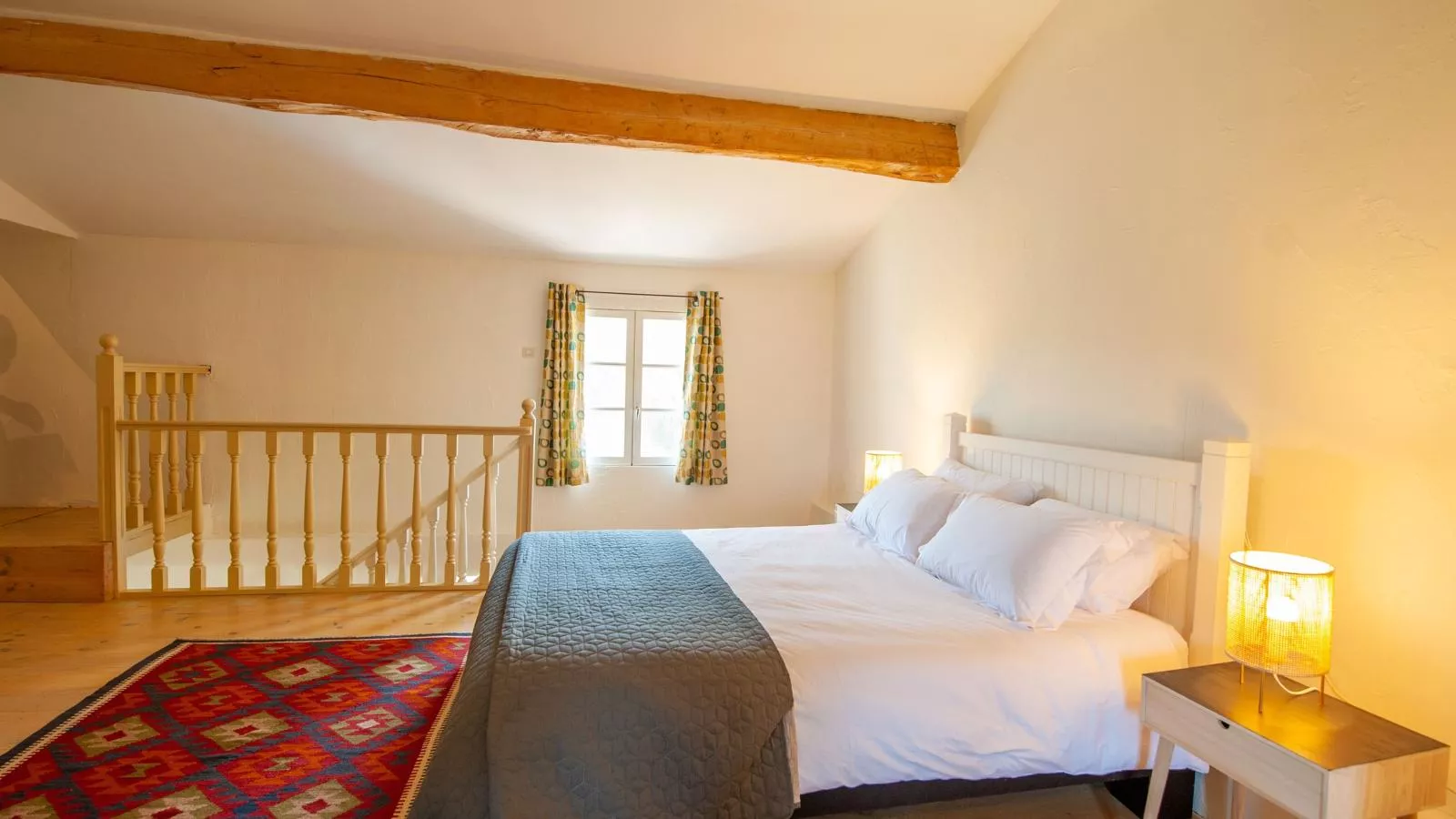 Manoir de Montréal - West Wing-Bedroom