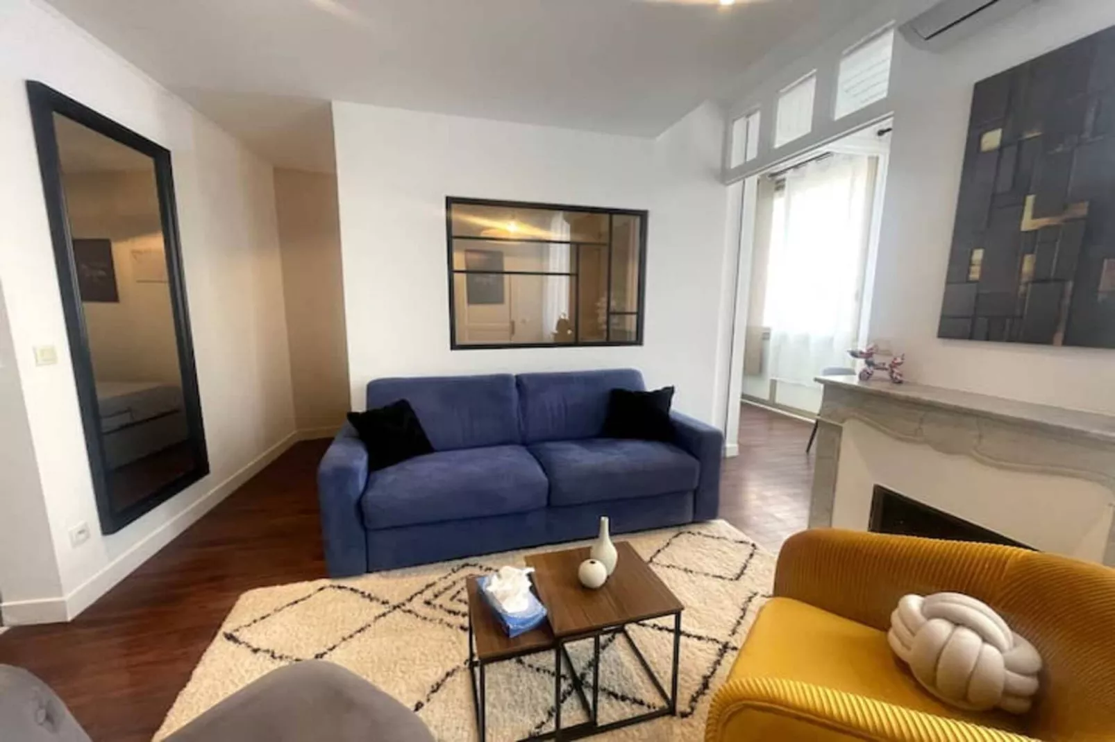 Studio cosy  cour intérieure - Cannet-Wohnzimmer