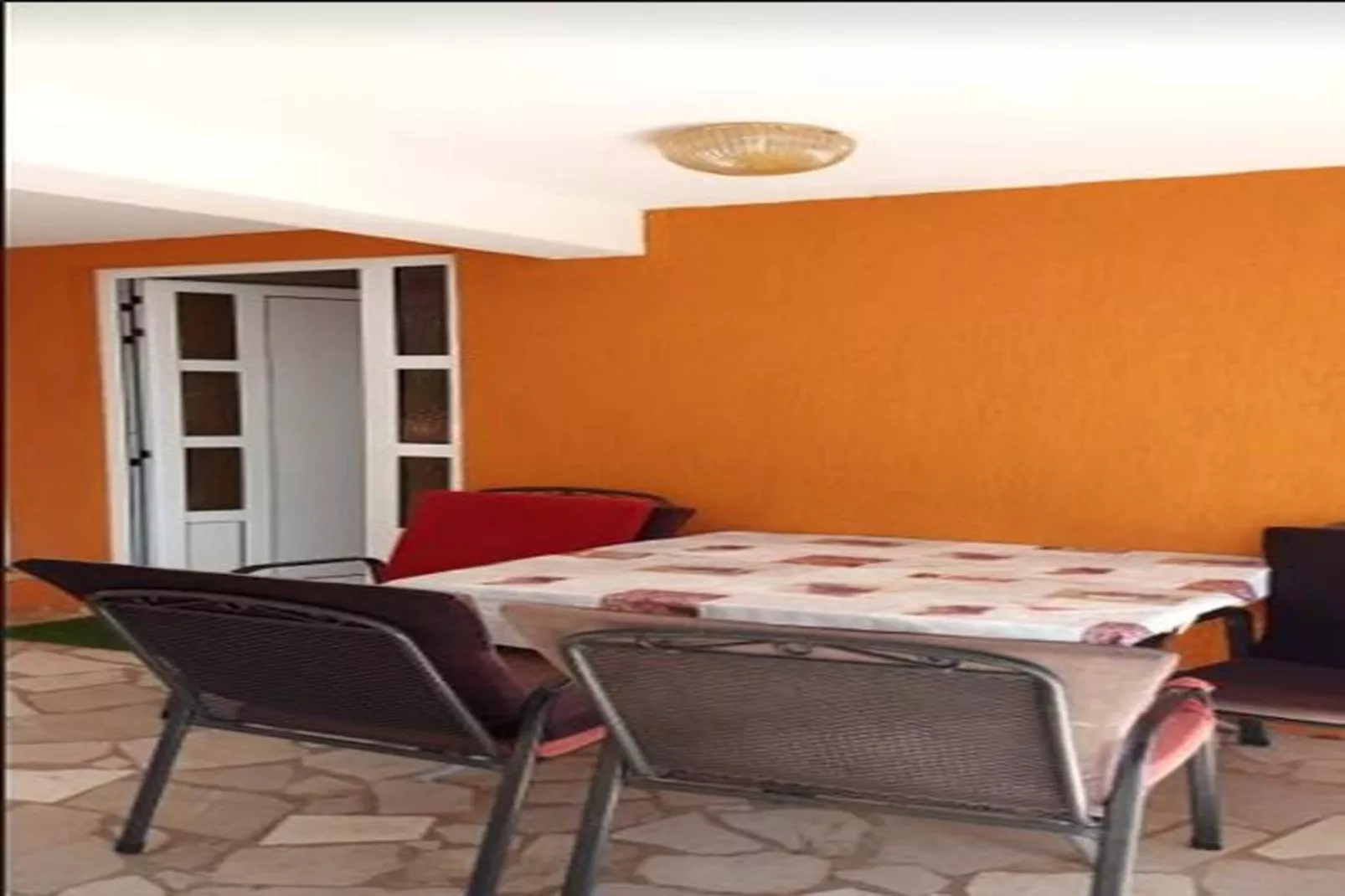 Apartments Lucija - A4-Dining room