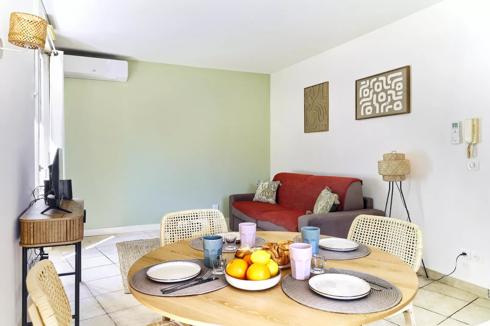 Appartement en bord de mer – Plage de la Salis-Living room