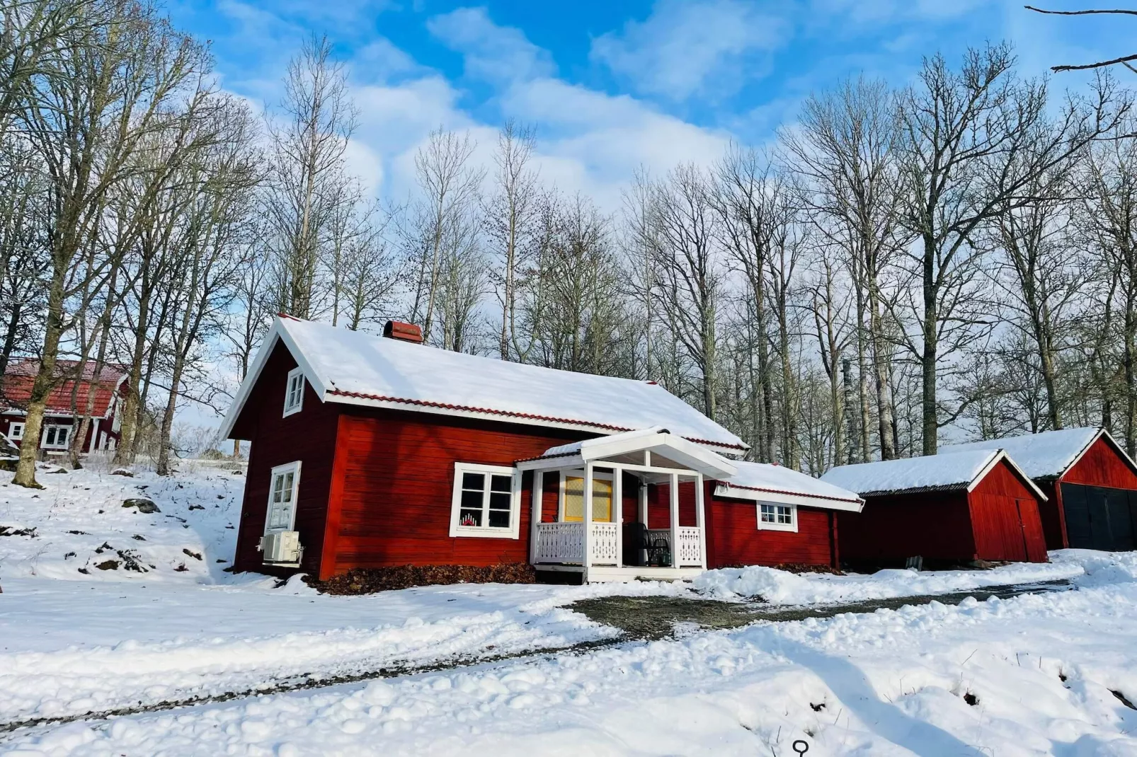 5 person holiday home in ÅSEDA-Outdoor