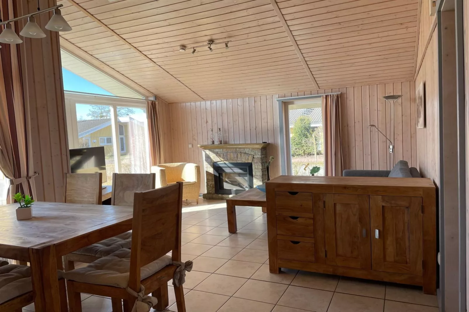 Ferienhaus Seeschwalbe-69a-Salle à manger