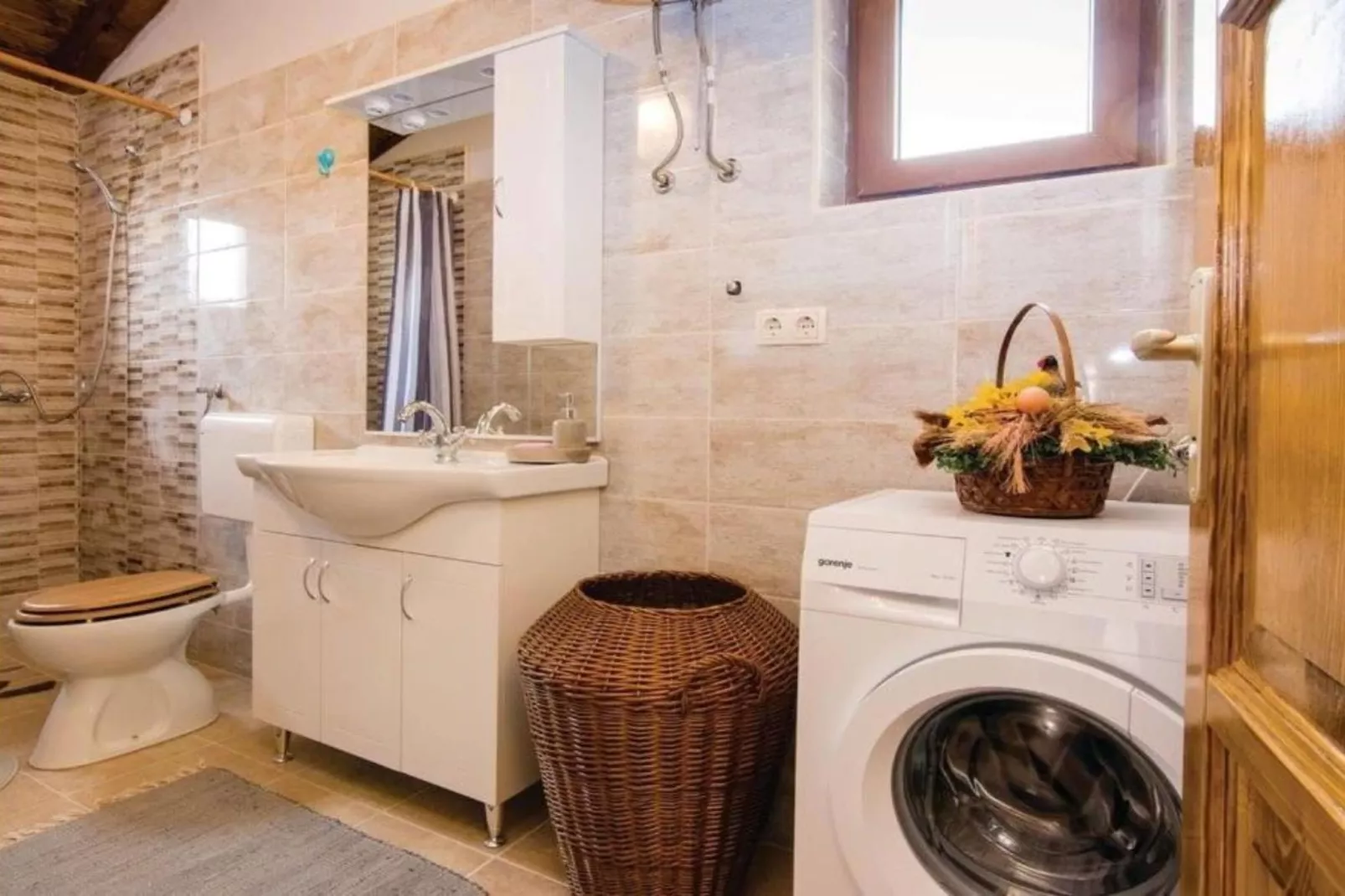 Holiday House Šimun - Three bedroom Holiday house with pool-Salle de bain