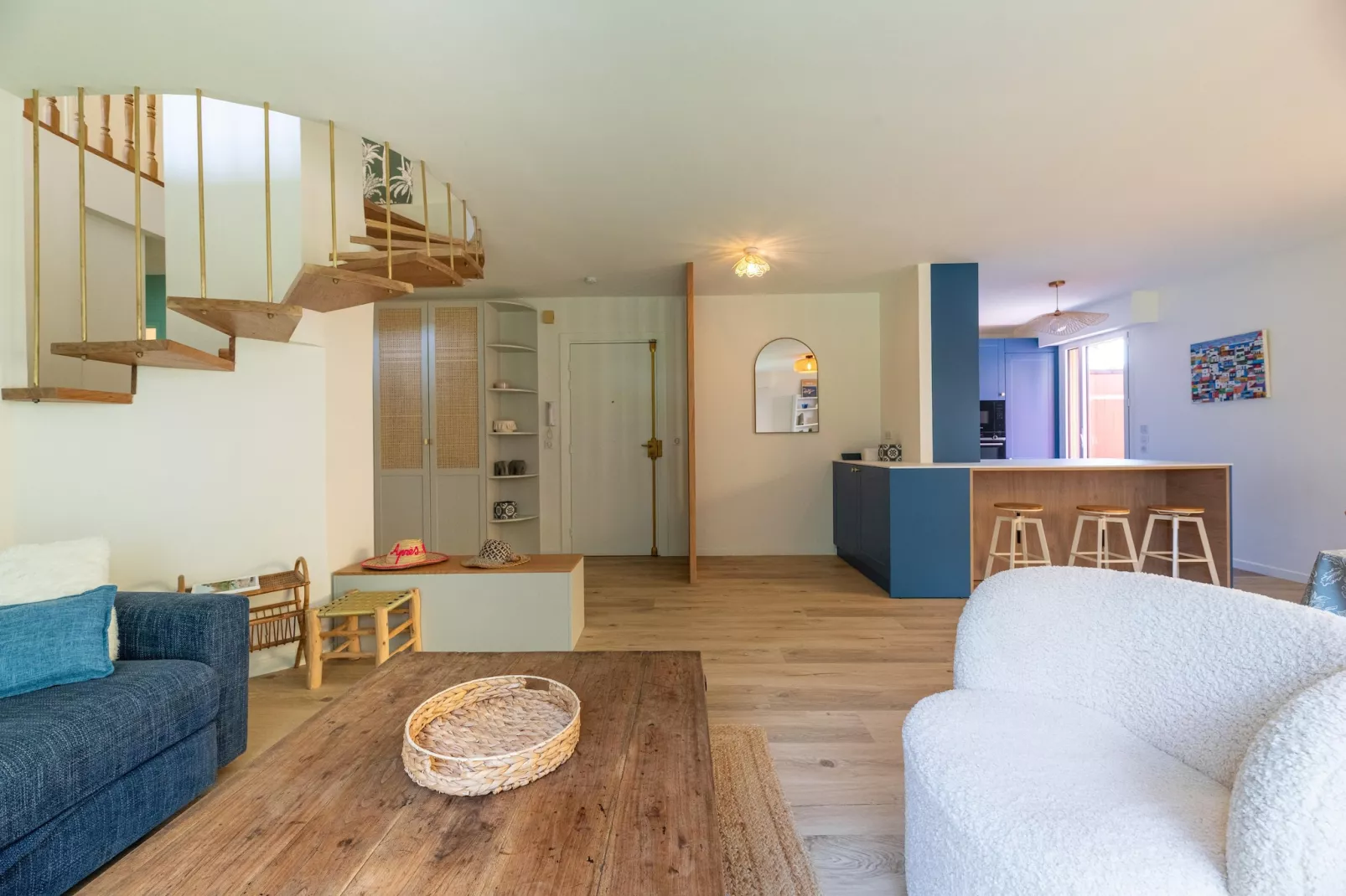 Duplex haut standing vue mer et forêt-Living room