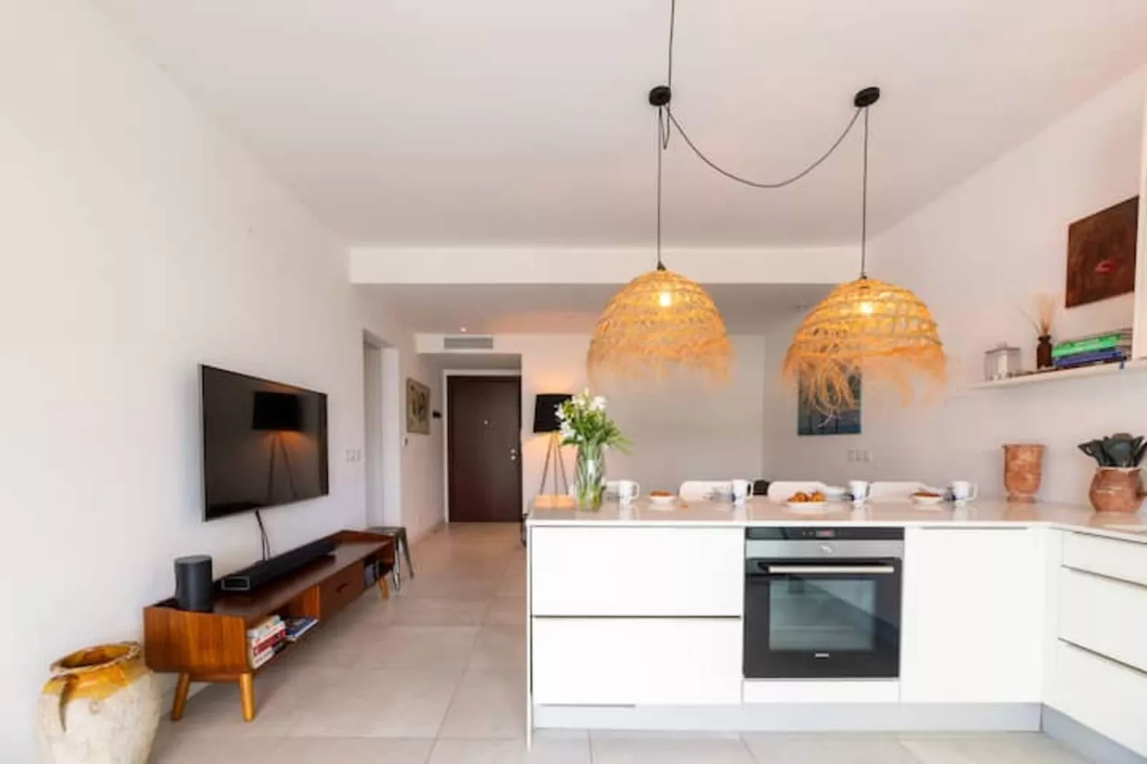 Appartement Au Cœur de Juan-les-Pins-Kitchen