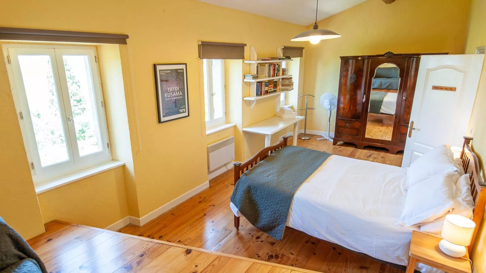 Manoir de Montréal - West Wing-Bedroom