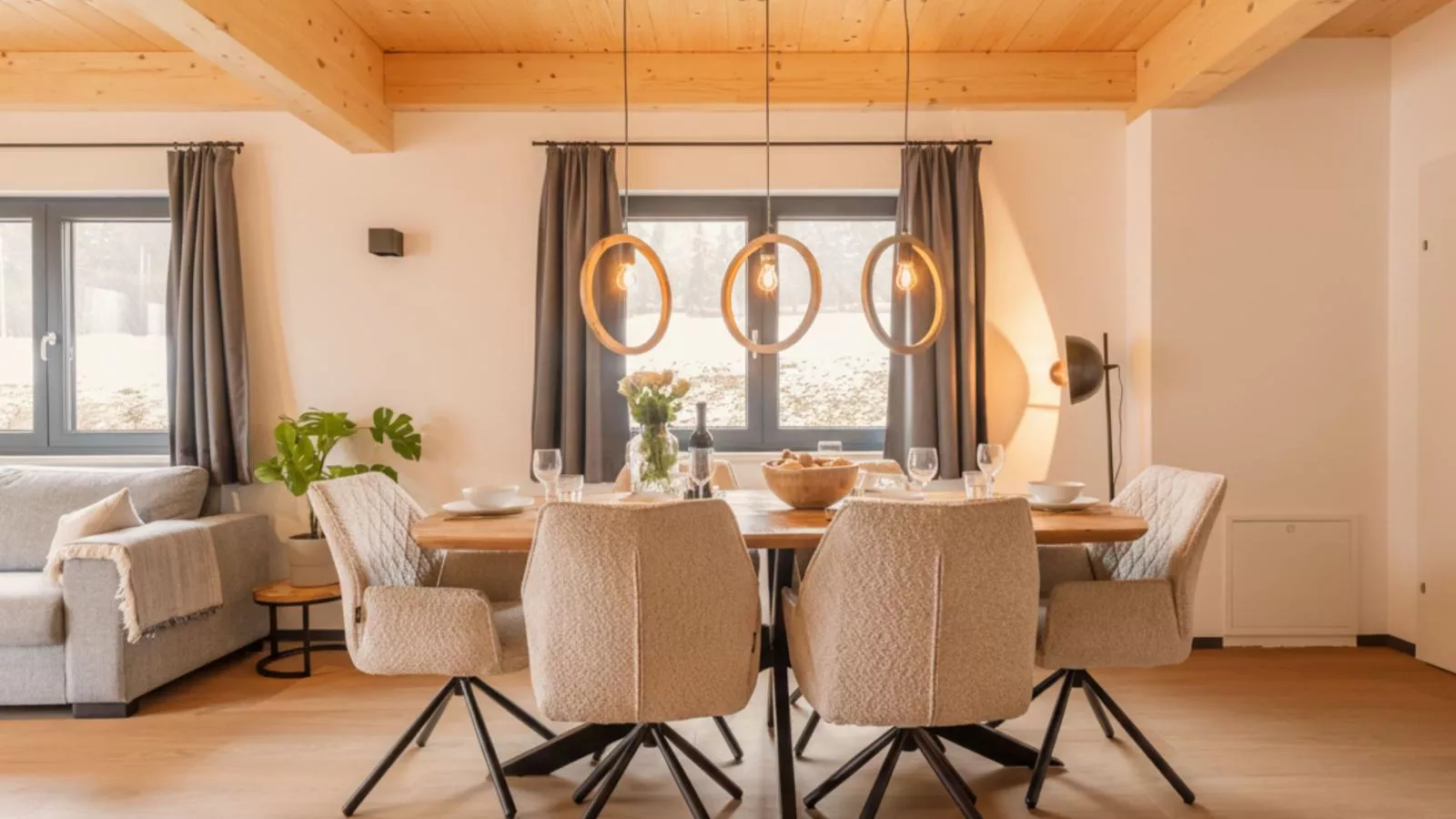 Obermöschach 5A-Dining room