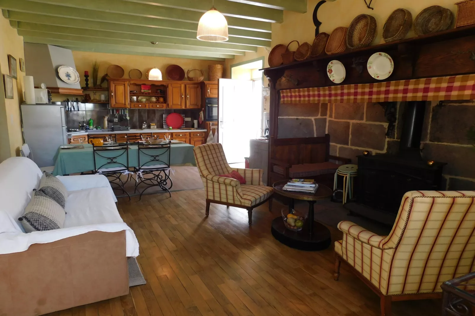 Petite Plaisance-Living room