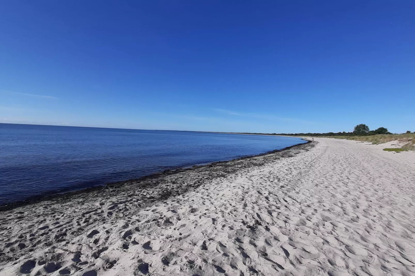 Beachside Bliss in Marielyst-By Traum-Water view