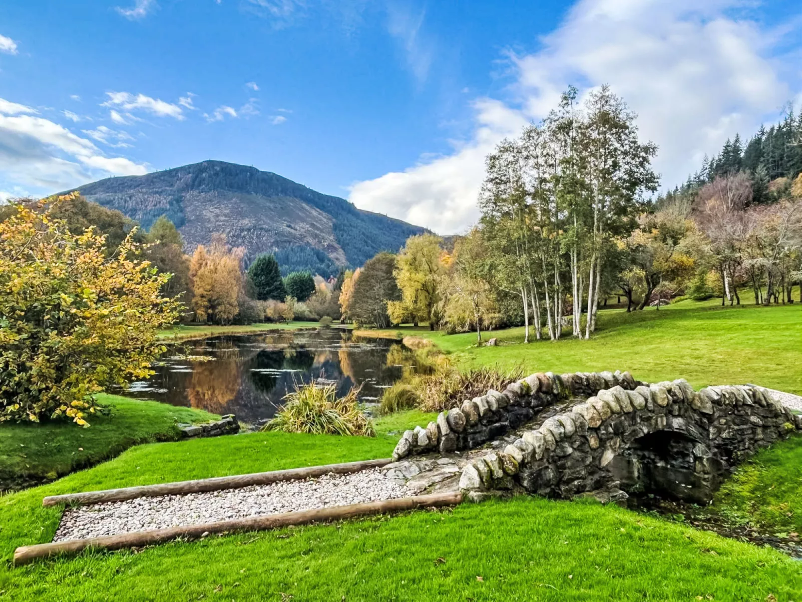 The Romantic Bothy-Outside