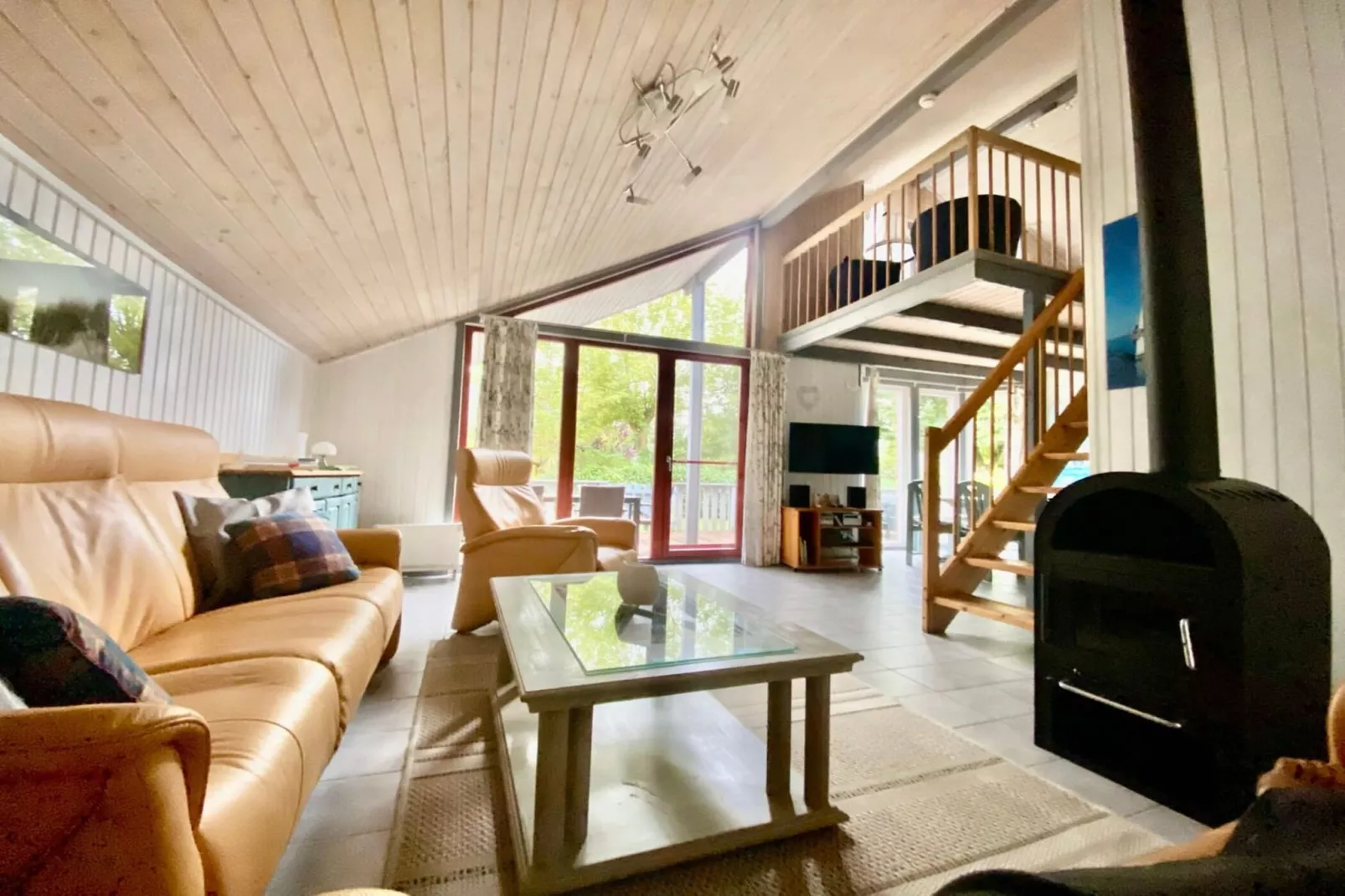 FH Wildgans Comfort mit Sauna & Kaminofen 81 qm 85