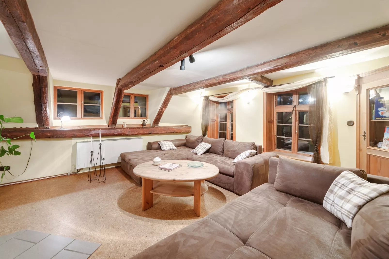 Ferienwohnung auf dem Biobauernhof-Wohnzimmer