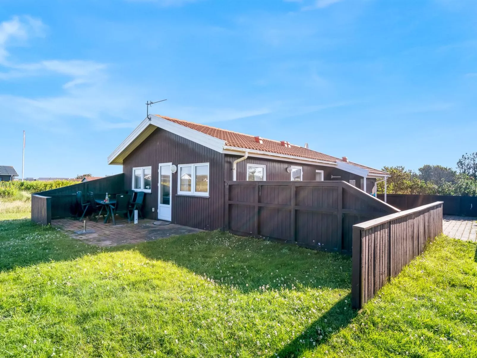 "Loryleimis" - 300m from the sea-Outside