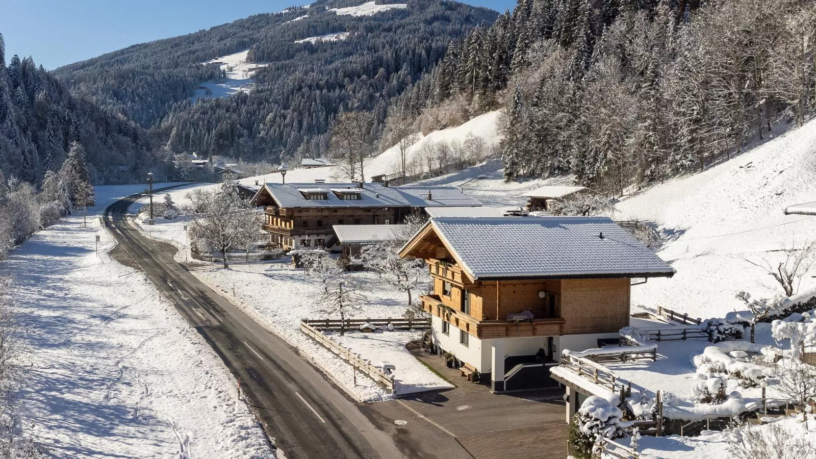 Gastl-Exterior in winter