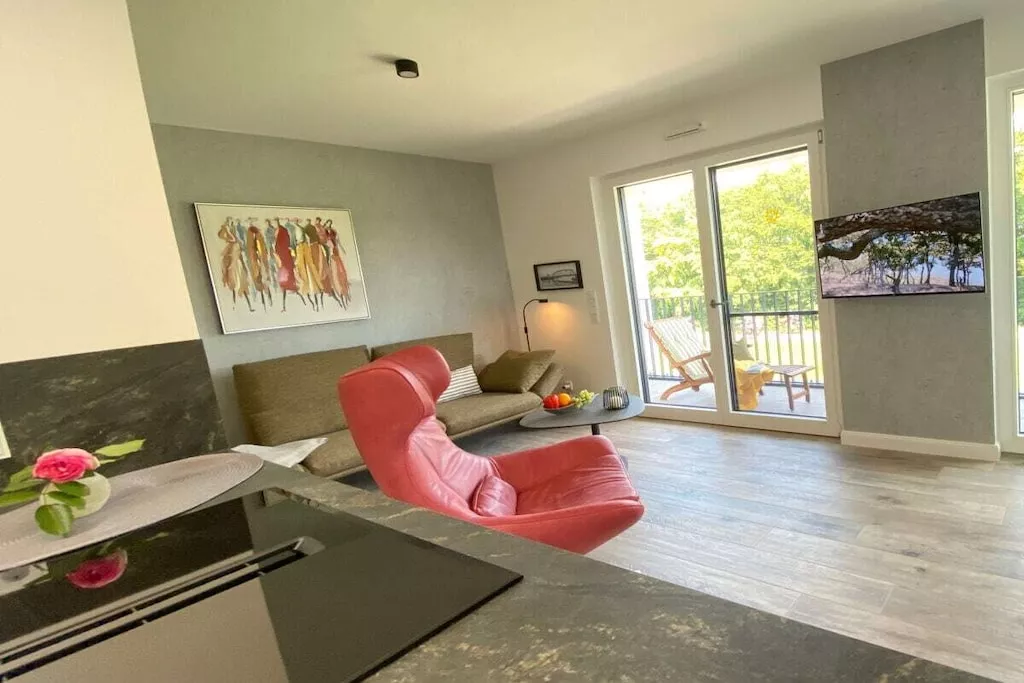 635286-Nicht zugeordnet