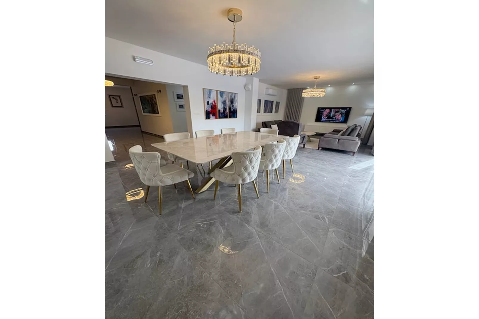 Villa Antonija-Esszimmer