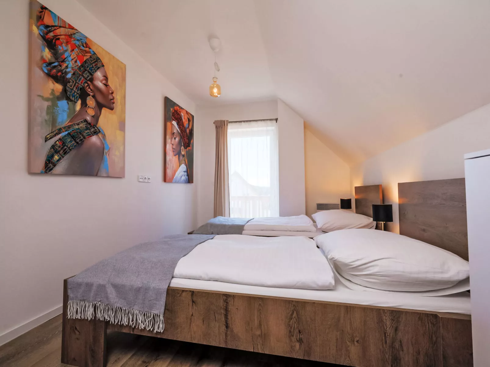 Lakeside Village 39-Dedans